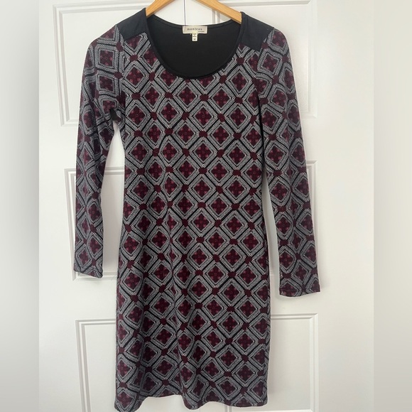 Monteau Long Sleeve Scoop Neck Sheath Dress - Picture 1 of 3